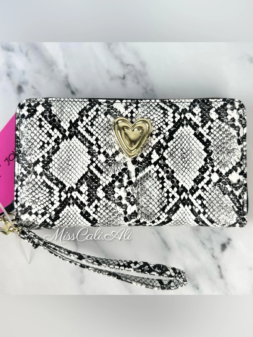 NWT BETSEY JOHNSON Black White Snakeskin Accordion Zip Wallet Wristlet